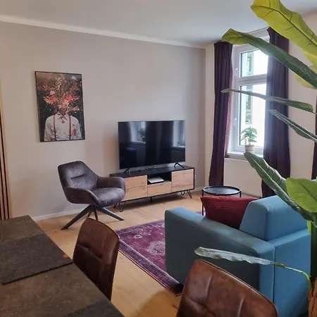 Maremar - Style-Loft Am Ferberturm - 2 Schlafzimmer - Luxus Boxspringbett - Arbeitsplaetze - Highspeed Wlan Gera Esterno foto