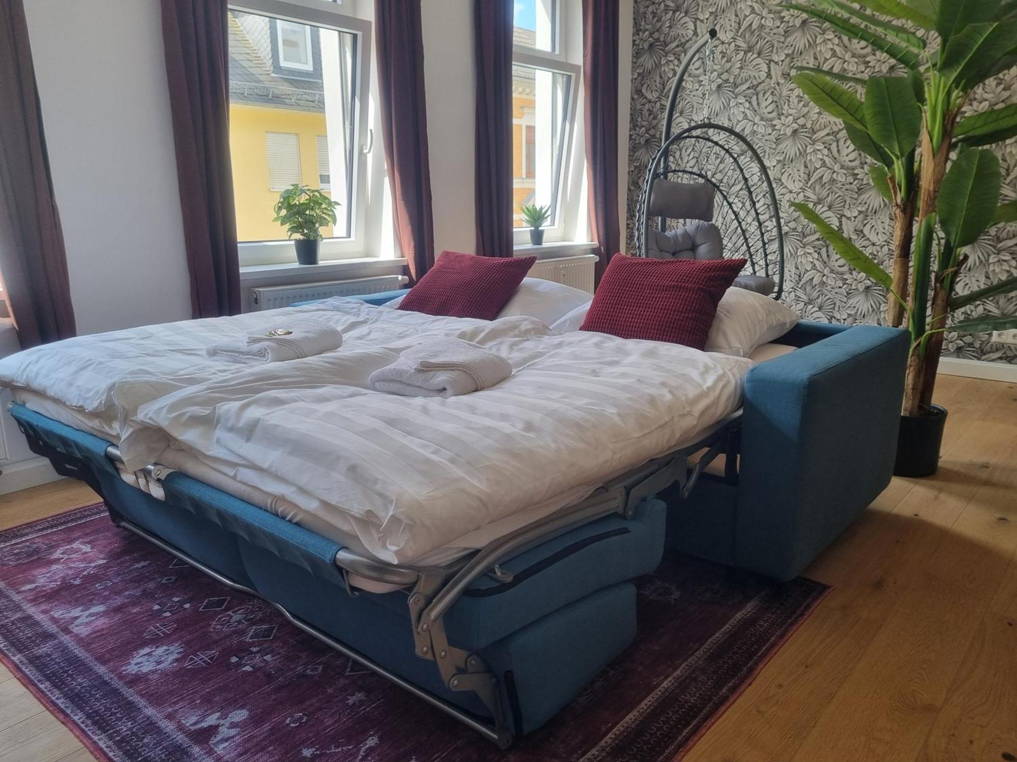 Apartment Maremar - Style-loft Am Ferberturm - 2 Schlafzimmer - Luxus Boxspringbett - Arbeitsplaetze - Highspeed Wlan *