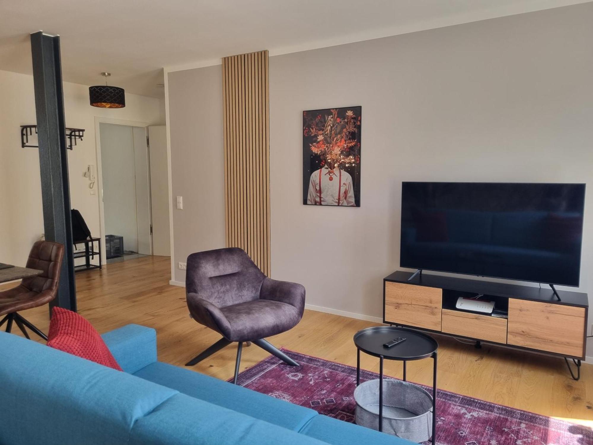 Apartment Maremar - Style-loft Am Ferberturm - 2 Schlafzimmer - Luxus Boxspringbett - Arbeitsplaetze - Highspeed Wlan Gera