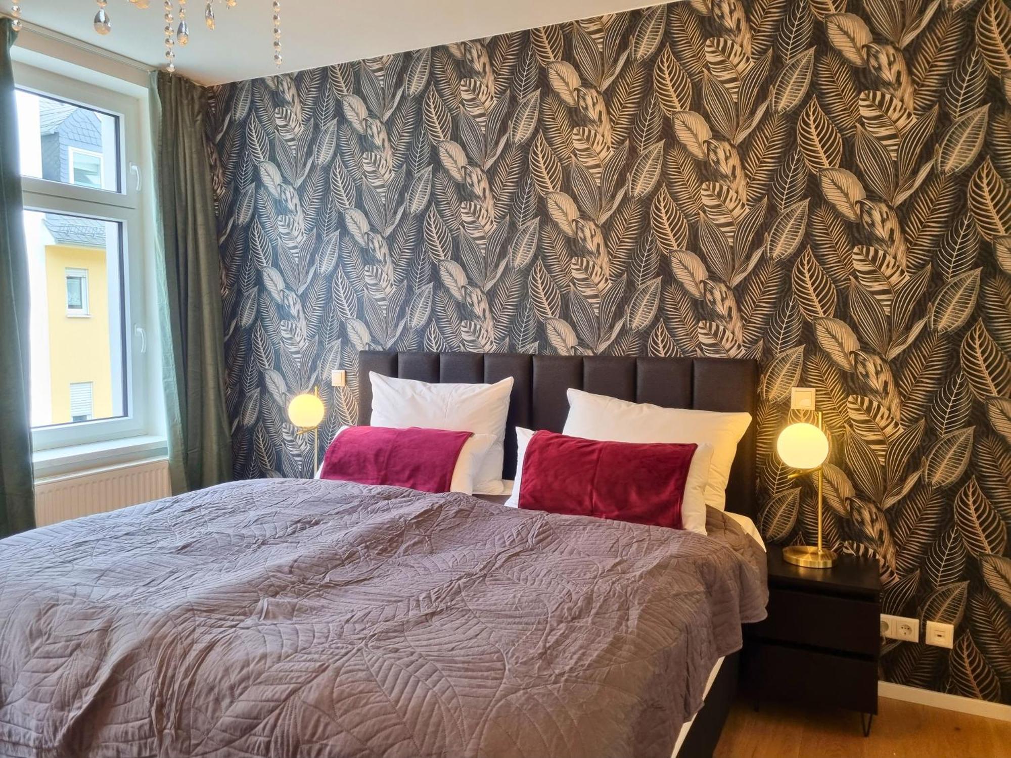 Maremar - Style-loft Am Ferberturm - 2 Schlafzimmer - Luxus Boxspringbett - Arbeitsplaetze - Highspeed Wlan Apartment *
